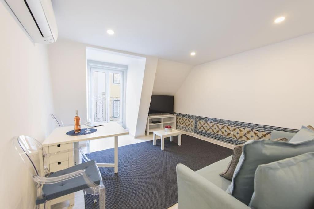 Appartamento Duplex In Principe Real Lisbona Esterno foto